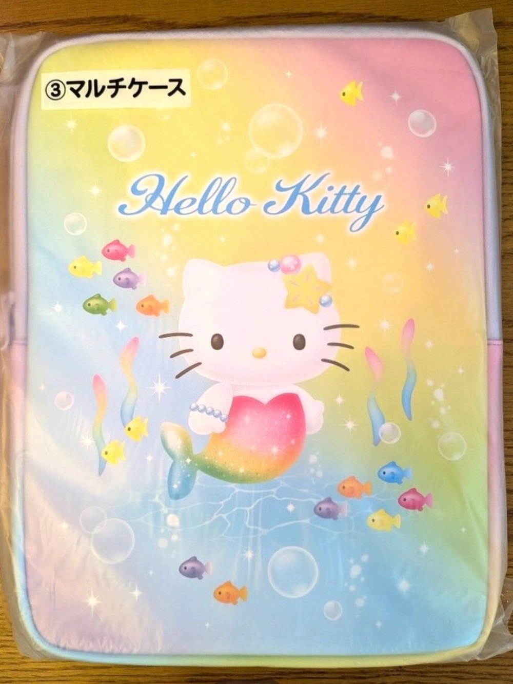 BRAND NEW SANRIO HELLO KITTY POUCH